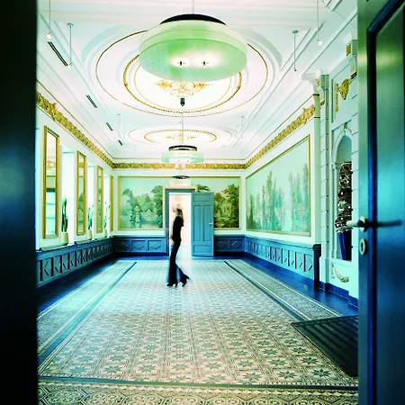 Hotel Vaeshartelt 3*
